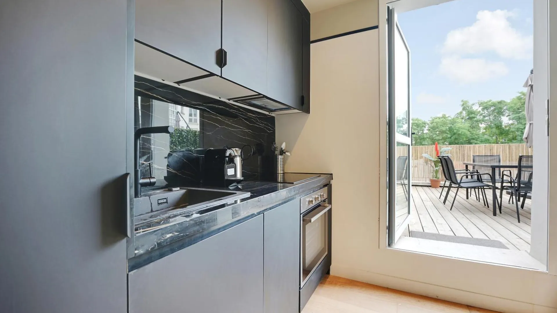Apartment La Maison Bizot 41 T1 By Ecoflats Paris