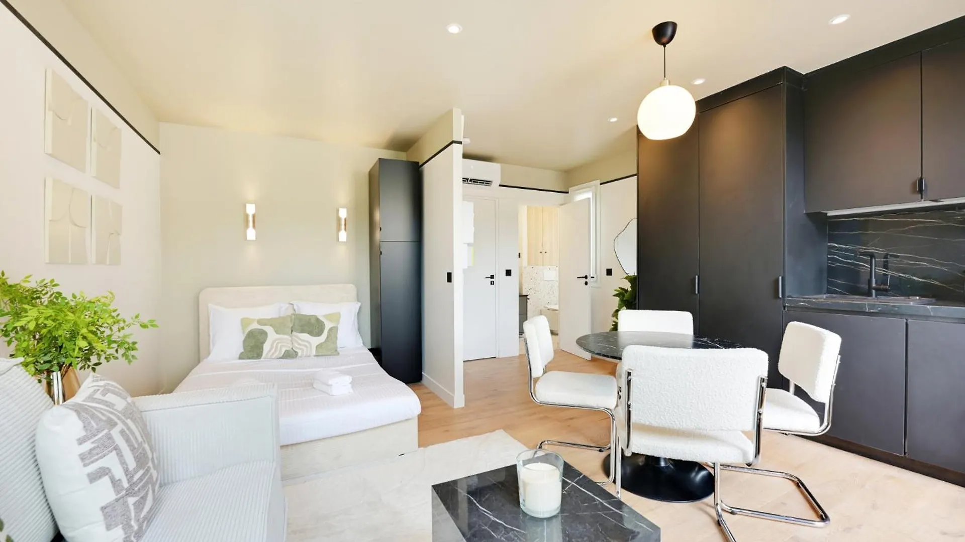 Apartment La Maison Bizot 41 T1 By Ecoflats Paris France